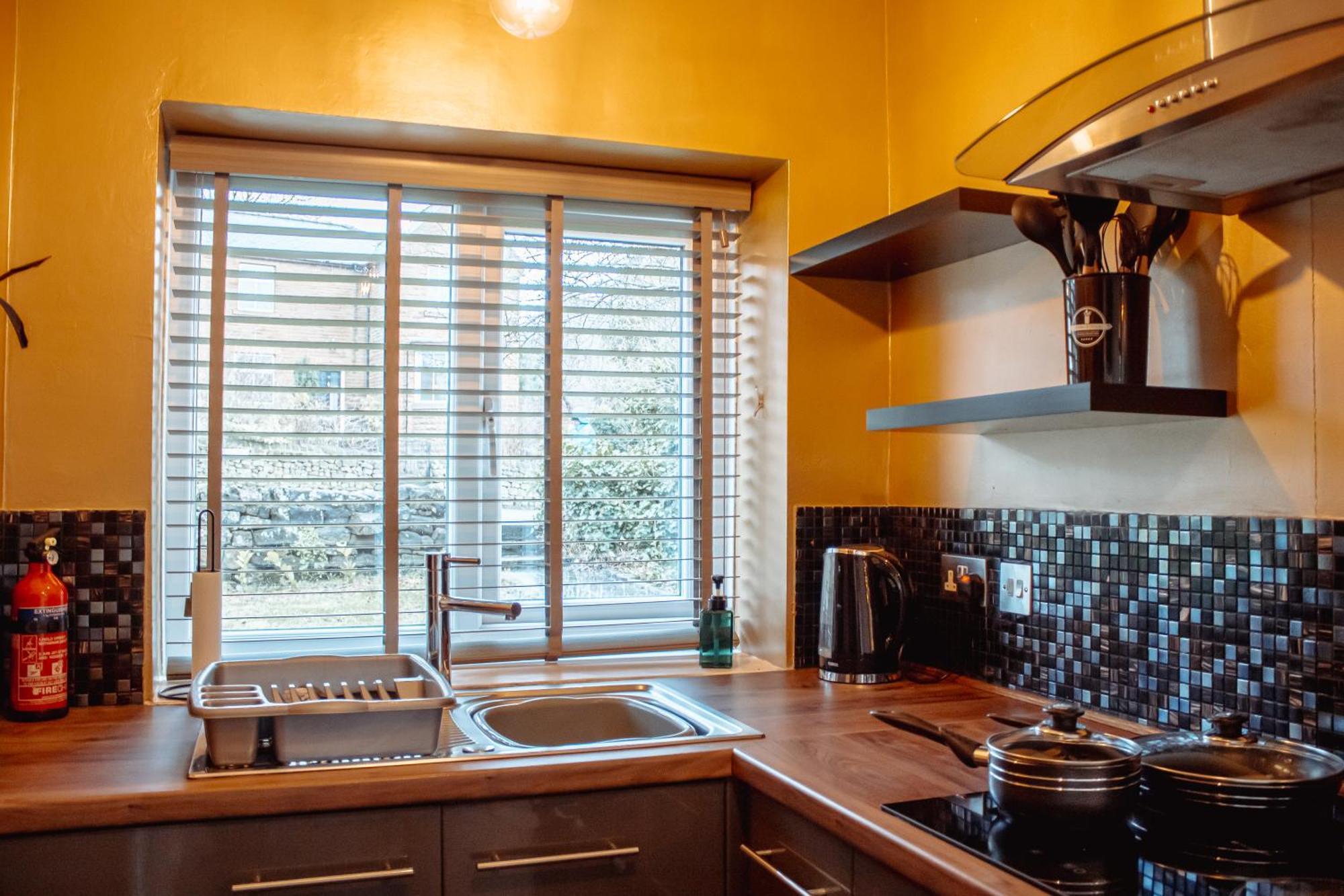 Spacious Flat With Free Parking Apartman Harrogate Kültér fotó