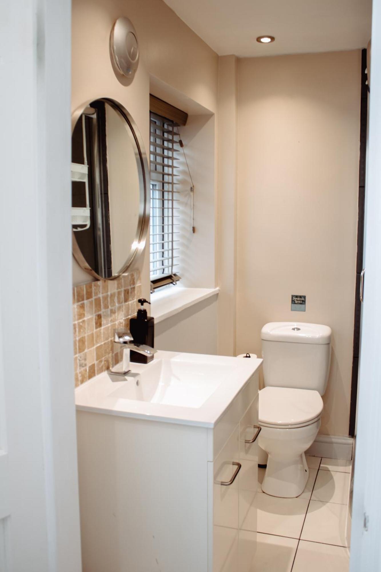 Spacious Flat With Free Parking Apartman Harrogate Kültér fotó